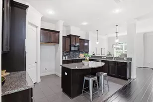 655 Rockingham Dr, Irving, TX 75063 - Photo 12