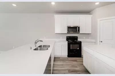 332 Niki Drive, Lewisville, TX 75057 - Photo 6