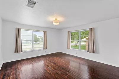 721 Main Street, Teague, TX 75860 - Photo 10