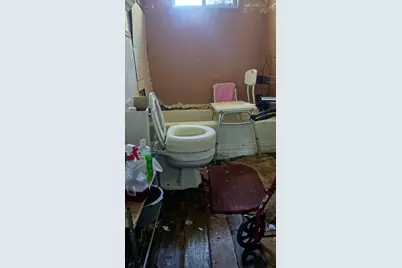 1713 18th Street, Mineral Wells, TX 76067 - Photo 6