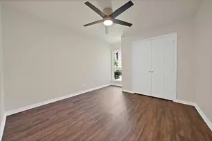 1204 Calico Ln, Arlington, TX 76011 - Photo 18