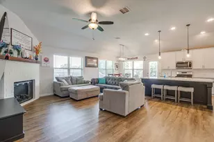 3113 Arbor View Dr, Burleson, TX 76028 - Photo 6