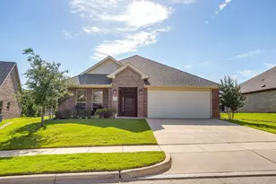 3113 Arbor View Dr, Burleson, TX 76028 - Photo 1