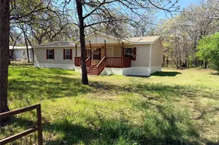 121 Heien Ct, Boyd, TX 76023 - Photo 2
