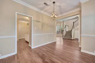 8704 StoneCrest Dr, Irving, TX 75063 - Photo 22