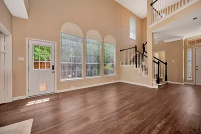 8704 Stonecrest Drive, Irving, TX 75063 - Photo 30