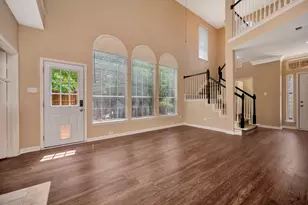 8704 StoneCrest Dr, Irving, TX 75063 - Photo 30