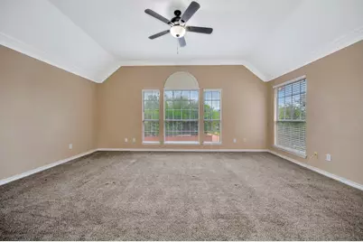 8704 Stonecrest Drive, Irving, TX 75063 - Photo 14