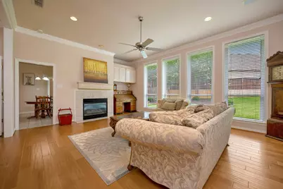 6520 Shelton Home Court, Arlington, TX 76017 - Photo 2