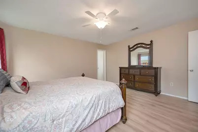3109 Brightwood Court, Bedford, TX 76021 - Photo 16