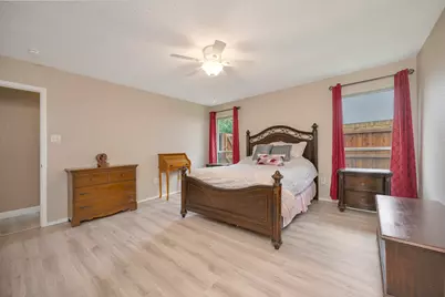 3109 Brightwood Court, Bedford, TX 76021 - Photo 14
