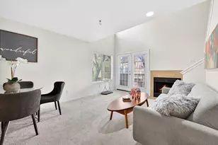 9817 Walnut St, Dallas, TX 75243 - Photo 22