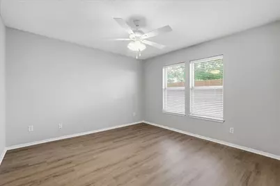 826 Shady Glen Lane, Bedford, TX 76021 - Photo 20