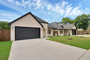 4900 Fitzhugh Ave, Fort Worth, TX 76105 - Photo 4