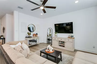 7605 Reis Lane, North Richland Hills, TX 76182 - Photo 18
