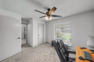2415 Lakeview Cir, Arlington, TX 76013 - Photo 34