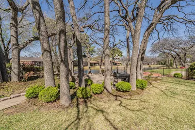 2415 Lakeview Circle, Arlington, TX 76013 - Photo 26