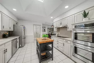 2415 Lakeview Cir, Arlington, TX 76013 - Photo 14