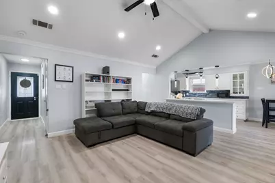 7629 Cedarhill Road, Watauga, TX 76148 - Photo 6