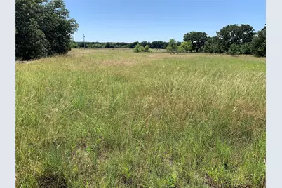 100 W Huron Circle, Nocona, TX 76255 - Photo 2