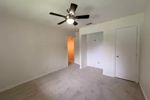 405 Woodmere Dr, Garland, TX 75043 - Photo 6
