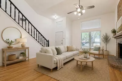 617 Valley Spring Drive, Arlington, TX 76018 - Photo 2