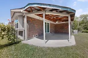 2124 Stonehenge Dr, Garland, TX 75041 - Photo 34