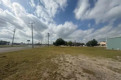 760 E Quinlan Parkway, Quinlan, TX 75474 - Photo 10
