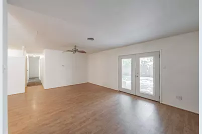 602 Buffalo Drive, Arlington, TX 76013 - Photo 8