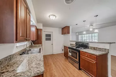 602 Buffalo Drive, Arlington, TX 76013 - Photo 12