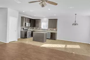 5836 Mirror Ridge Dr, Fort Worth, TX 76179 - Photo 24