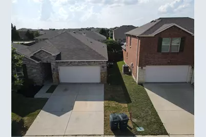 5836 Mirror Ridge Drive, Fort Worth, TX 76179 - Photo 6