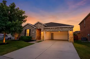 5836 Mirror Ridge Dr, Fort Worth, TX 76179 - Photo 1