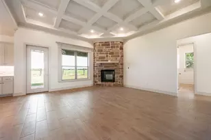 100 Eagle Ct, Glen Rose, TX 76077 - Photo 6
