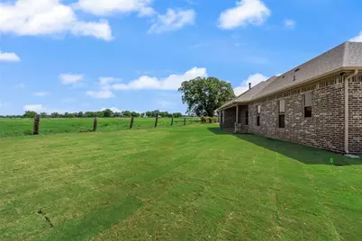 100 Eagle Court, Glen Rose, TX 76077 - Photo 34