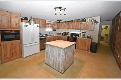 374 W Farm Road 1567 W, Yantis, TX 75497 - Photo 12