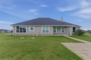 1037 Flagstone Dr, Weatherford, TX 76085 - Photo 18
