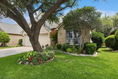 3516 Stone Creek Court, Fort Worth, TX 76137 - Photo 2