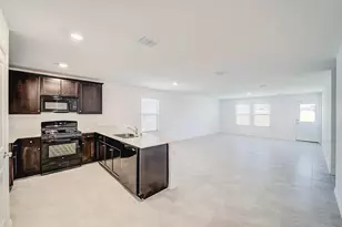 352 Sun Bluff Rd, Fort Worth, TX 76052 - Photo 8