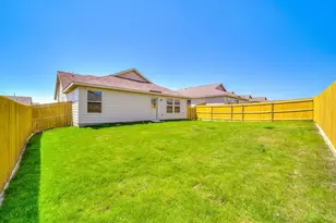 352 Sun Bluff Rd, Fort Worth, TX 76052 - Photo 2