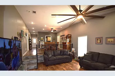 256 Sailfish Drive, Mabank, TX 75156 - Photo 2