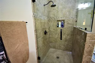 256 Sailfish Drive, Mabank, TX 75156 - Photo 10