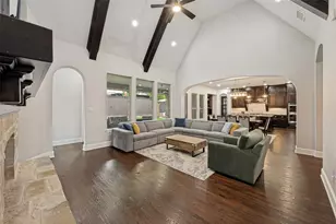 635 Fountainview Dr, Irving, TX 75039 - Photo 14