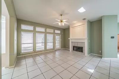 203 Arbor Park Drive, Euless, TX 76039 - Photo 12