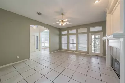 203 Arbor Park Drive, Euless, TX 76039 - Photo 14