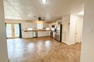 2424 Dorrington Dr, Dallas, TX 75228 - Photo 6