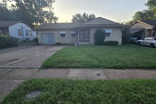 12052 Bellafonte Dr, Dallas, TX 75243 - Photo 2