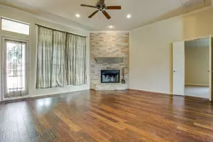 1708 Rockview Dr, Granbury, TX 76049 - Photo 8