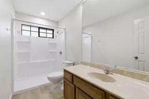 605 Buttercup Cir, Garland, TX 75040 - Photo 28