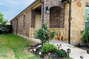 2344 Opaline Dr, Little Elm, TX 76227 - Photo 2